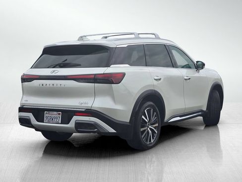 Used 2023 INFINITI QX60 Sensory w/ Cargo Package AWD/4WD image 4
