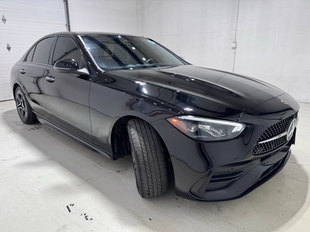 Used 2023 Mercedes-Benz C 300 4MATIC Sedan image 3
