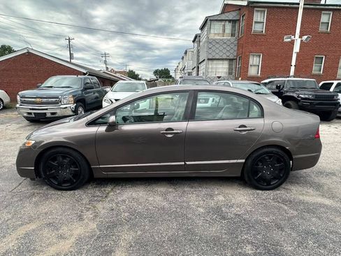Used 2010 Honda Civic LX image 5