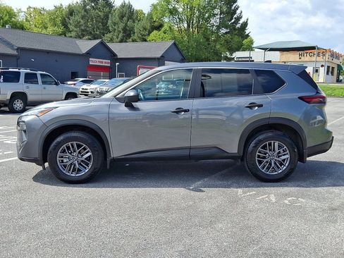 Certified 2025 Nissan Rogue S AWD/4WD image 4