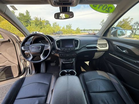 Used 2019 GMC Terrain SLT AWD/4WD image 13