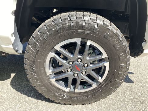 Used 2024 Toyota Tacoma TRD Sport w/ TRD Sport Upgrade Package AWD/4WD image 20