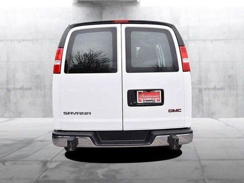 Used 2024 GMC Savana 2500 w/ Driver Convenience Package image 6