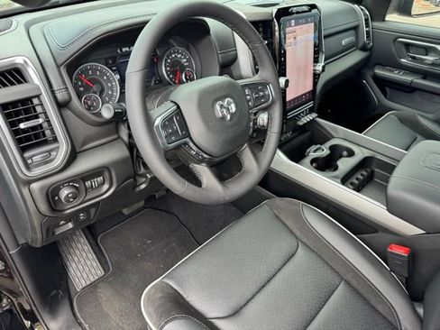 New 2026 RAM 1500 Laramie AWD/4WD image 14