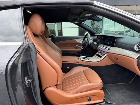 Used 2021 Mercedes-Benz E 450 Cabriolet image 13