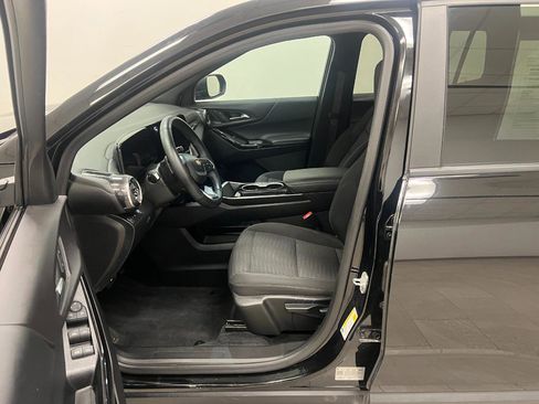 Used 2025 Chevrolet Equinox LT image 22