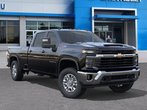 New 2026 Chevrolet Silverado 2500 LT w/ All Star Edition AWD/4WD image 7