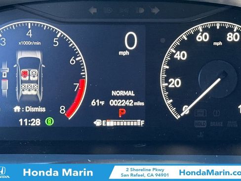 Certified 2025 Honda HR-V LX image 32