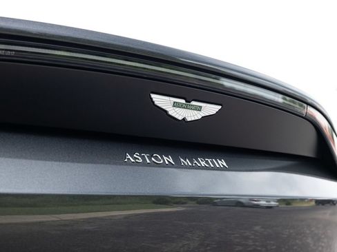 Used 2021 Aston Martin V8 Vantage Roadster RWD image 47