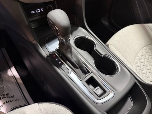 Used 2023 Chevrolet Equinox LS w/ LS Convenience Package FWD image 28
