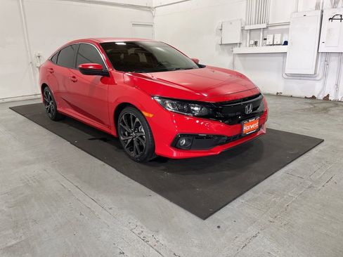 Used 2021 Honda Civic Sport image 2