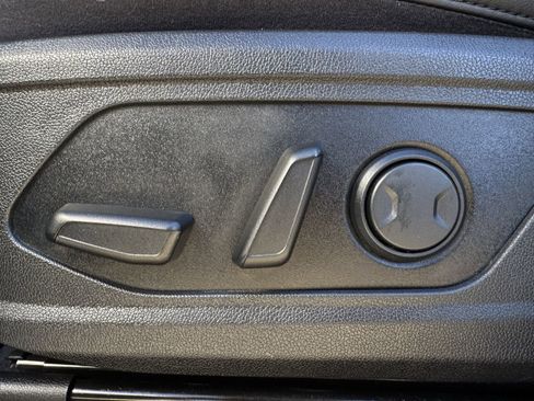 Used 2021 Kia Sorento SX image 27