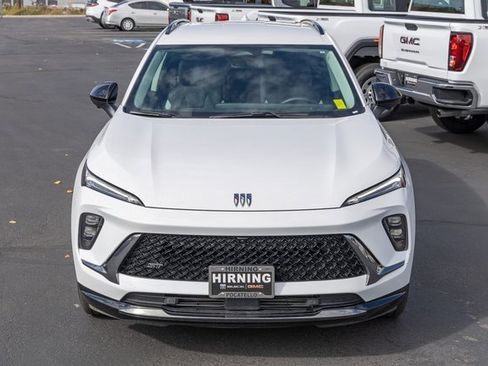 Used 2025 Buick Envision Sport Touring image 27