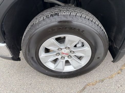 Used 2024 GMC Sierra 1500 Pro w/ Pro Value Package image 10