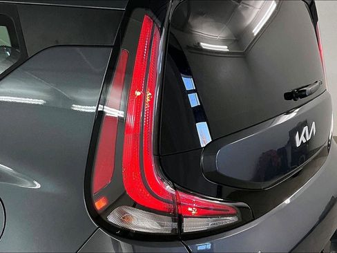 Used 2024 Kia Soul LX w/ Option Group 015 image 22