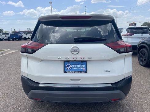 Certified 2022 Nissan Rogue SV FWD image 6