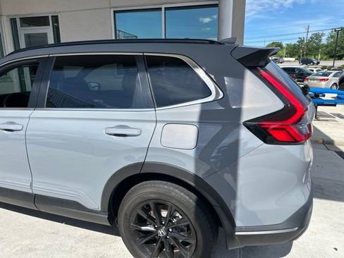 Used 2023 Honda CR-V Sport image 4