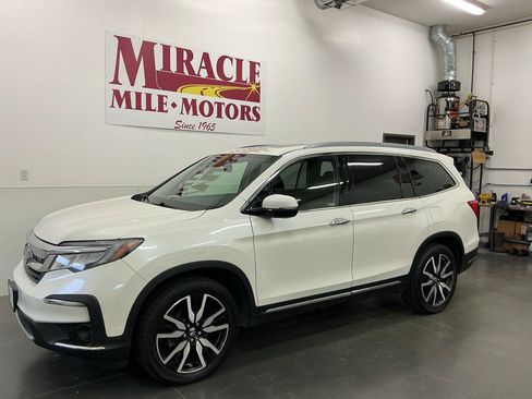 Used 2019 Honda Pilot Elite image 3
