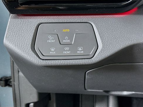 Used 2023 Volkswagen ID.4 Pro S Plus AWD/4WD image 16