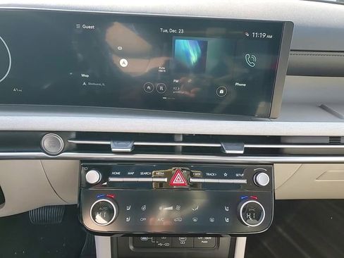 New 2026 Hyundai Tucson Limited image 17