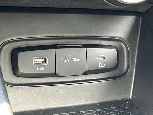 Certified 2024 Hyundai Venue SEL FWD image 22