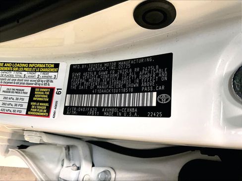 Used 2025 Toyota Camry LE image 35