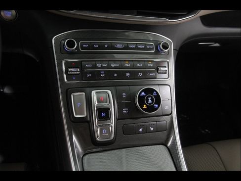 Certified 2023 Hyundai Santa Fe SEL w/ Premium Package AWD/4WD image 14