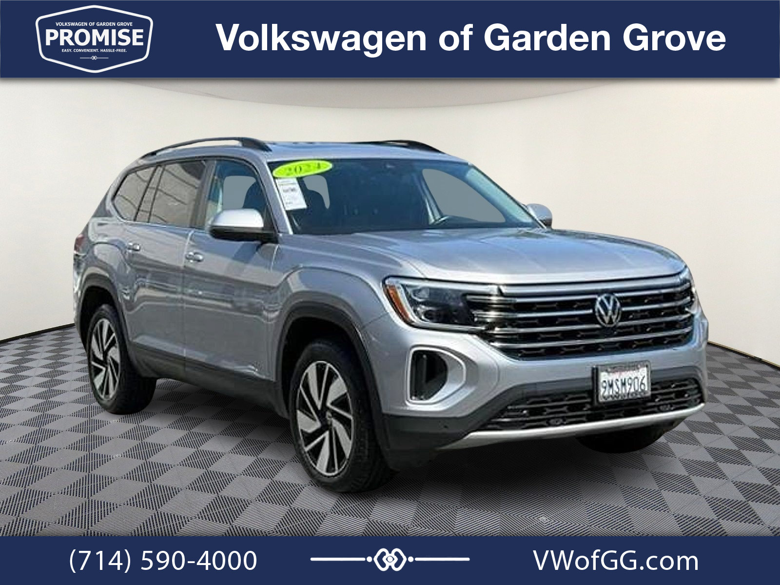 Used 2024 Volkswagen Atlas SE FWD image 2