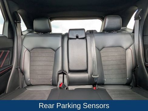 Used 2024 Ford Edge ST-Line w/ Class II Trailer Tow Package AWD/4WD image 30