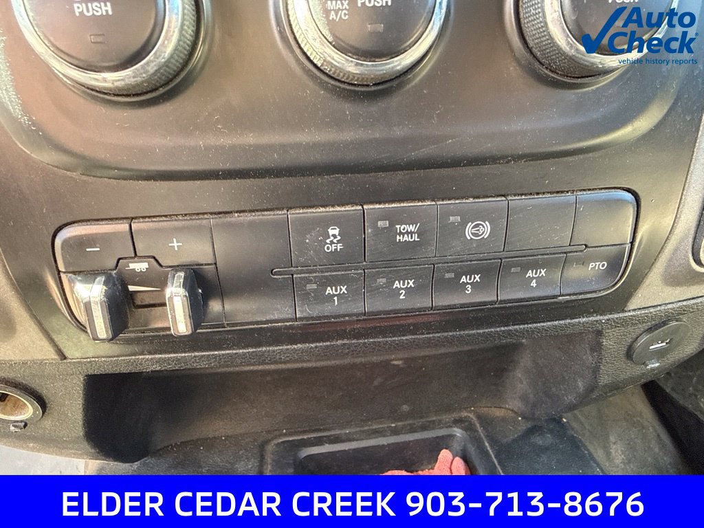 Used 2018 RAM 5500 Tradesman w/ Max Tow Package AWD/4WD image 16