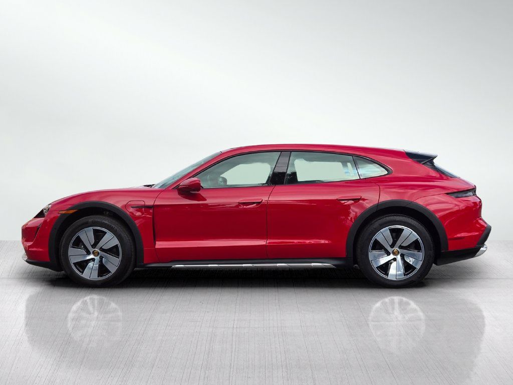 Used 2022 Porsche Taycan 4 Cross Turismo AWD/4WD image 8