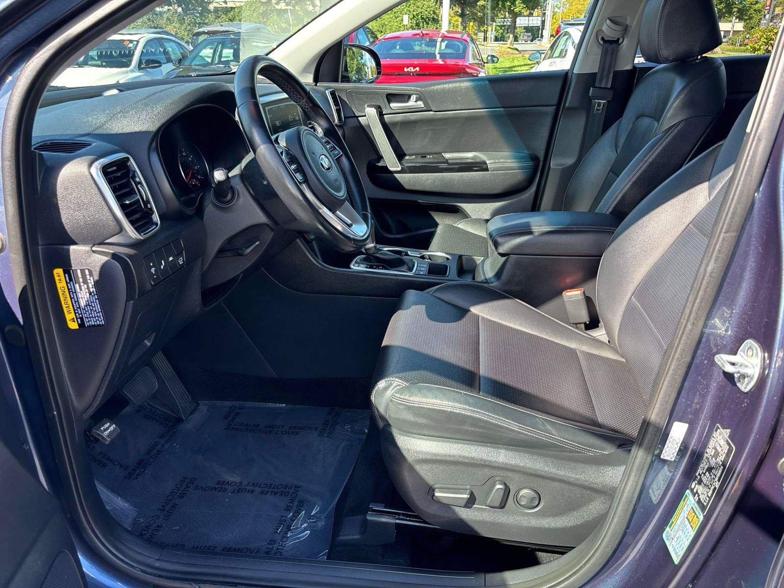 Used 2021 Kia Sportage EX AWD/4WD image 8