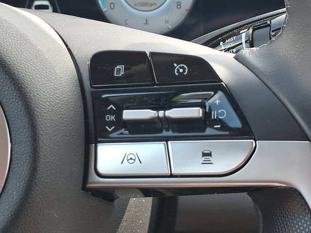 Certified 2023 Hyundai Elantra SEL w/ Convenience Package FWD image 22