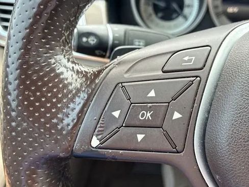 Used 2016 Mercedes-Benz E 350 Sedan image 21