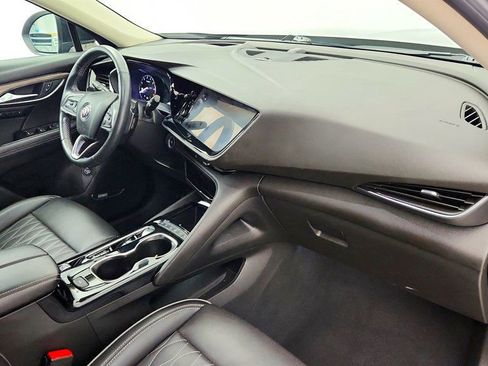 Used 2022 Buick Envision Avenir w/ Technology Package II image 25