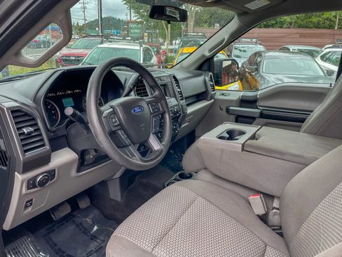 Used 2018 Ford F150 XLT AWD/4WD image 11