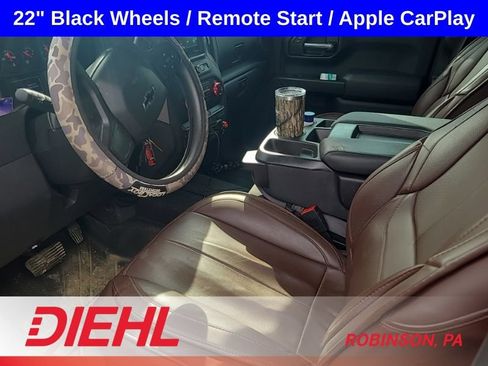 Used 2019 Chevrolet Silverado 1500 Custom w/ Custom Value Package AWD/4WD image 10