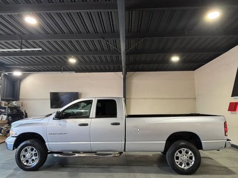 Used 2004 Dodge Ram 2500 Truck SLT w/ Trailer Tow Group AWD/4WD image 4