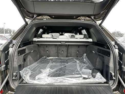 New 2026 BMW X5 sDrive40i w/ M Sport Package image 21