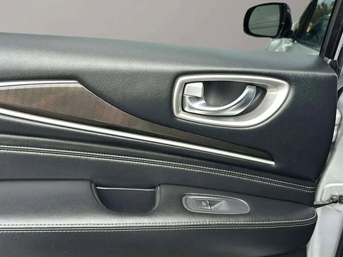 Used 2019 INFINITI QX60 Pure image 18