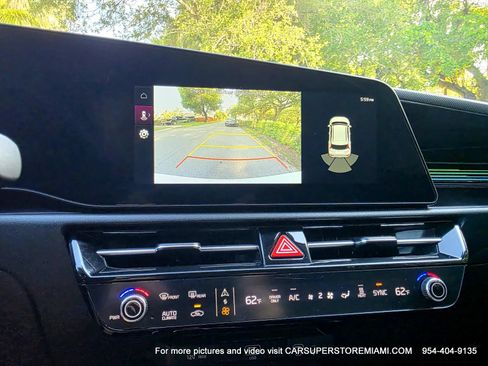 Used 2024 Kia Niro Wind FWD image 35