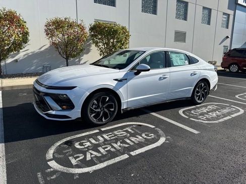 Used 2024 Hyundai Sonata SEL image 38