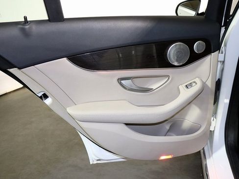 Used 2017 Mercedes-Benz C 300 C 300 image 28