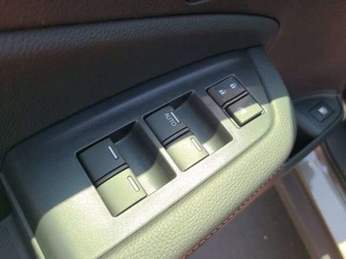 Used 2023 Honda Ridgeline RTL-E image 23