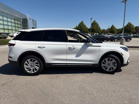 Used 2023 Lincoln Corsair FWD image 8