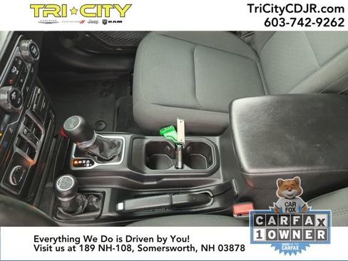 Used 2023 Jeep Wrangler Willys 4xe w/ Cold Weather Group image 34