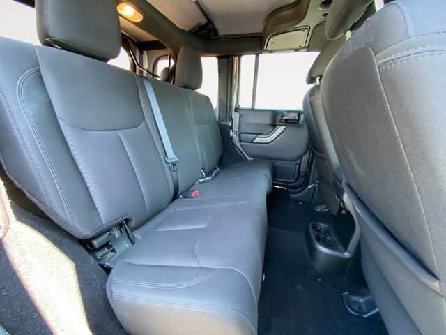Used 2017 Jeep Wrangler Unlimited Sport w/ Quick Order Package 24S AWD/4WD image 14