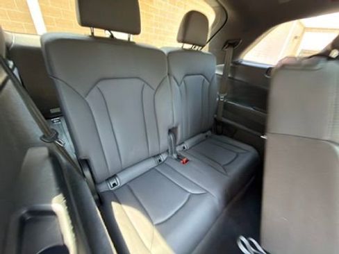 Used 2021 Audi Q7 2.0T Premium Plus w/ Premium Plus Package AWD/4WD image 30