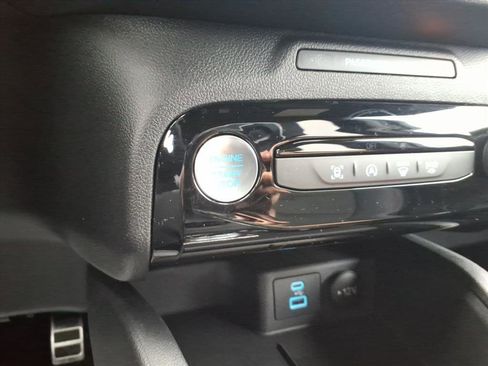 Certified 2023 Ford Escape ST-Line w/ Tech Pack #1 image 24