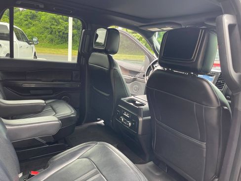 Used 2018 Ford Expedition Max Limited w/ Equipment Group 302A AWD/4WD image 33
